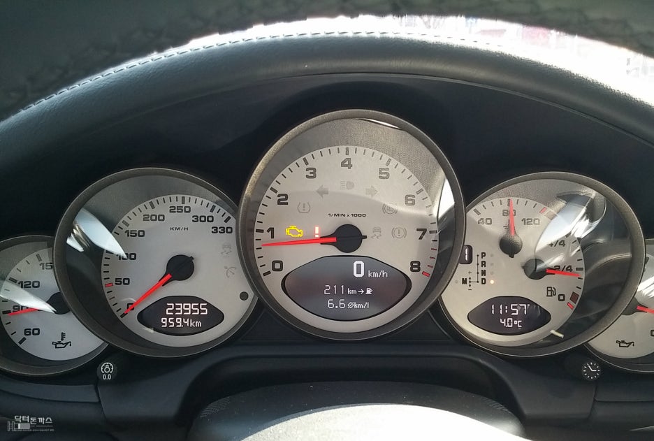비교시승기-BMW M3 vs 포르쉐 911 카레라4S 관련 이미지 3