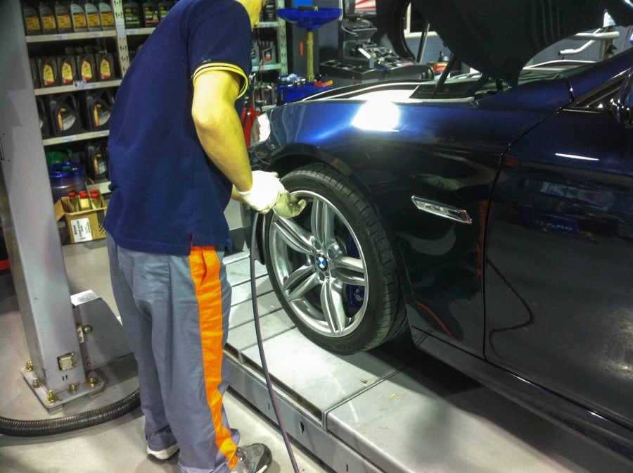 BMW f10 535d 에 사용했던 엔진오일! (캐스트롤+모튤+페트로나스) 관련 이미지 19