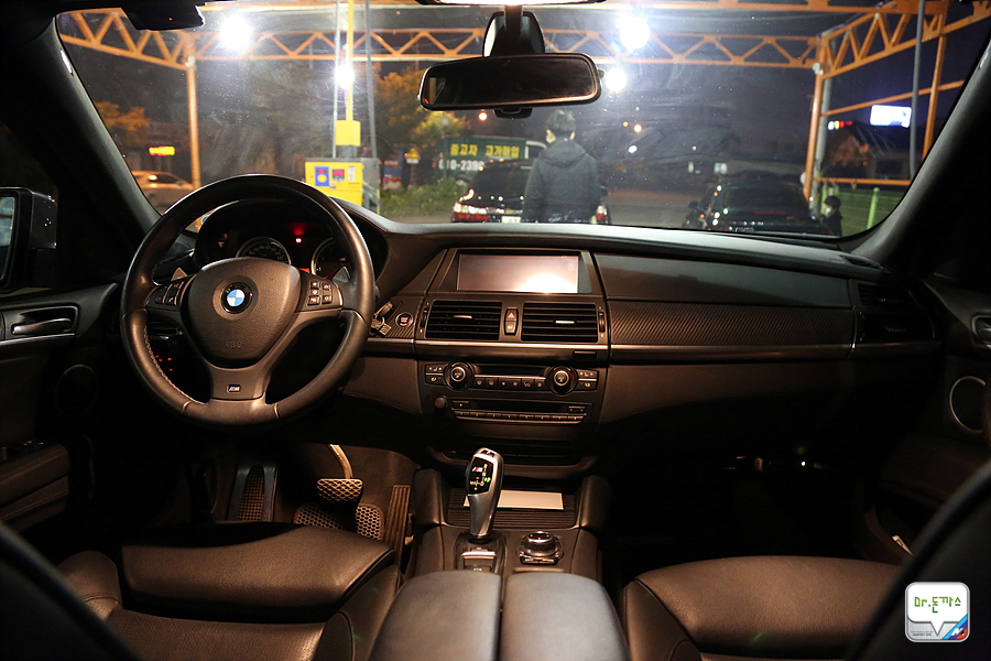 [시승기] BMW X6 M : M의 기술력과 감성으로 만들어낸 SUV 끝판왕! (분당/정자동 맛집+ 정통 춘천 닭갈비) 관련 이미지 31