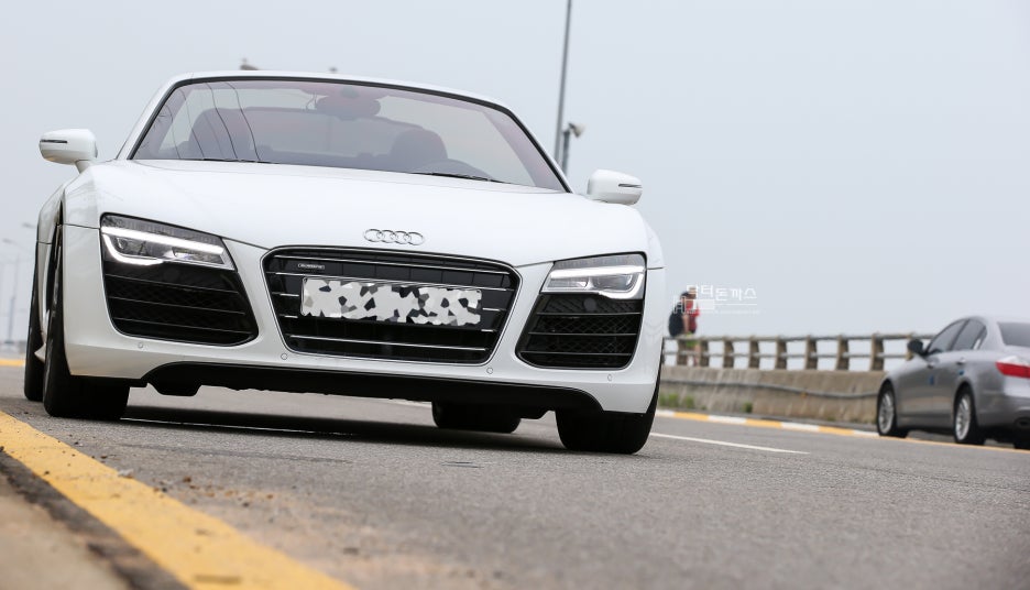 아우디 R8 시승기 1편+R8의 발자취를 따라서+R8 V8 쿠페+R8 V10 쿠페 관련 이미지 19