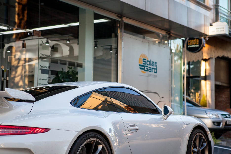 포르쉐 911 GT3를 위한 세상에 단 하나 뿐인 커스텀 윈도우 썬팅. 관련 이미지 15