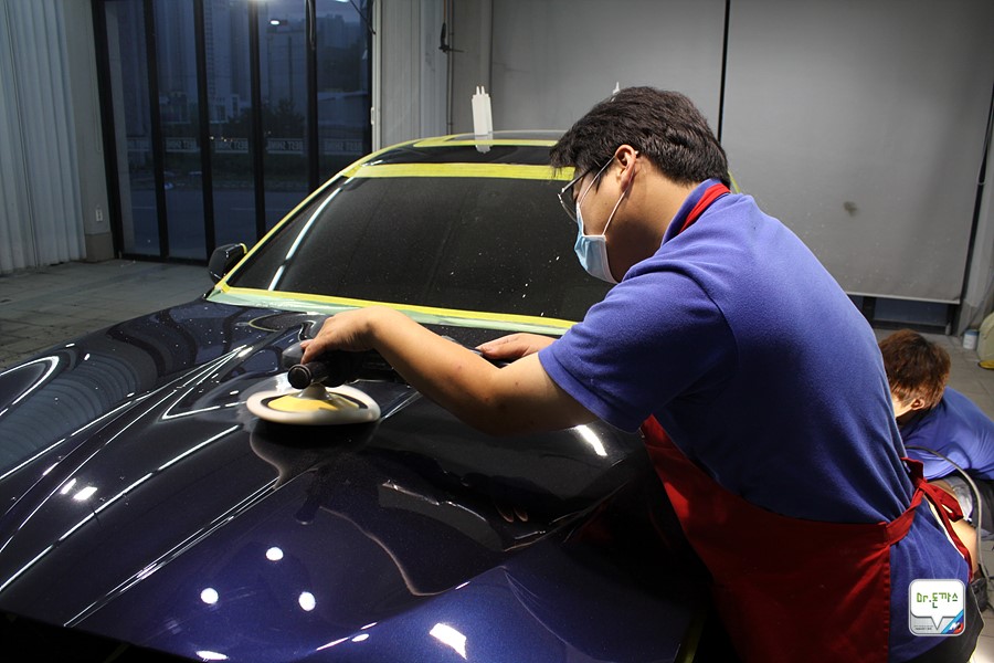 BMW F10 535d 치료하기! 광택작업 후기! (베스트샤인 오토팩토리 + 차량 흠집 제거+주차장테러 범인검거!+ 동판교까페+오시정) 관련 이미지 47
