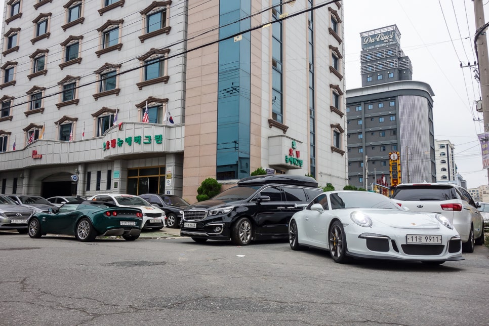 포르쉐 911 GT3로 참여한 SK지크 트랙데이 관련 이미지 4