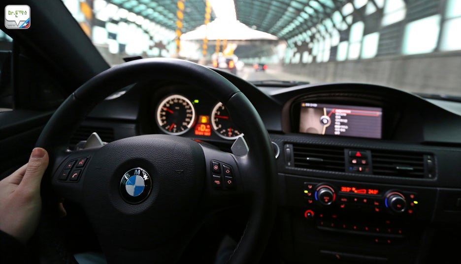 BMW M3 시승기+BMW M3=아드레날린 분비 유발자! 관련 이미지 53