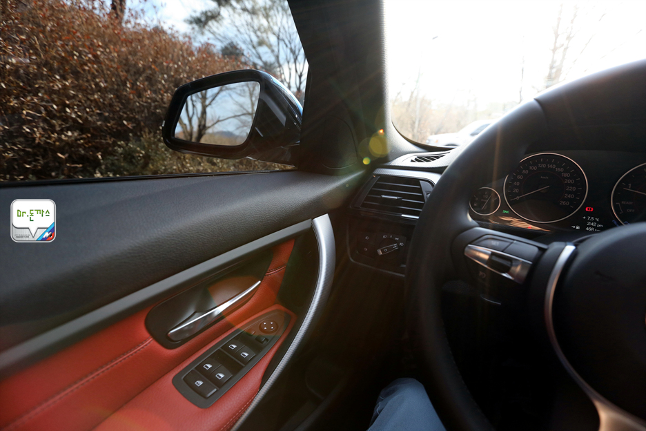 [시승기] bmw 320d 투어링 M 스포츠 패키지! 세단과 비교해서 합리적이지만 아직은 낯선 왜건! 관련 이미지 41