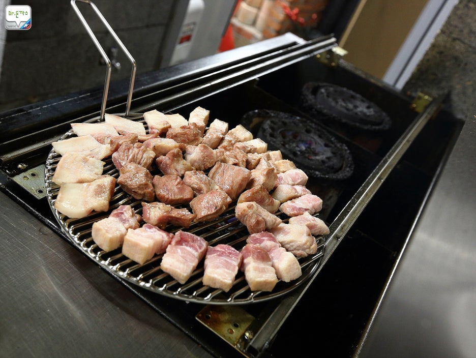 [제주사돈] 신사 맛집. 제주산 돼지고기를 항공직송으로 먹어보자. 관련 이미지 12
