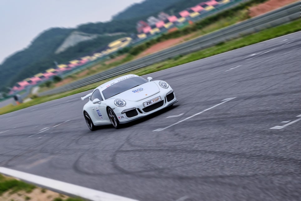 포르쉐 911 GT3로 참여한 SK지크 트랙데이 관련 이미지 47