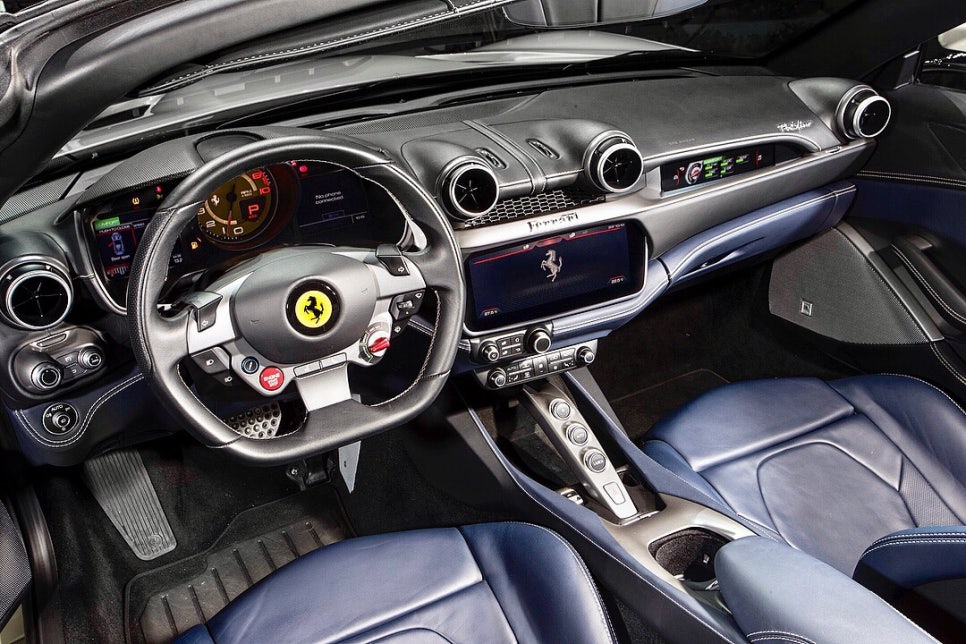 [국내최초공개]페라리 488스파이더타고 페라리 포르토피노 런칭행사 가다 / Ferrari Portofino 관련 이미지 4
