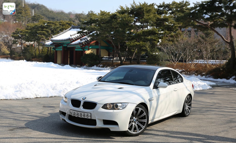 BMW M3 시승기+BMW M3=아드레날린 분비 유발자! 관련 이미지 71