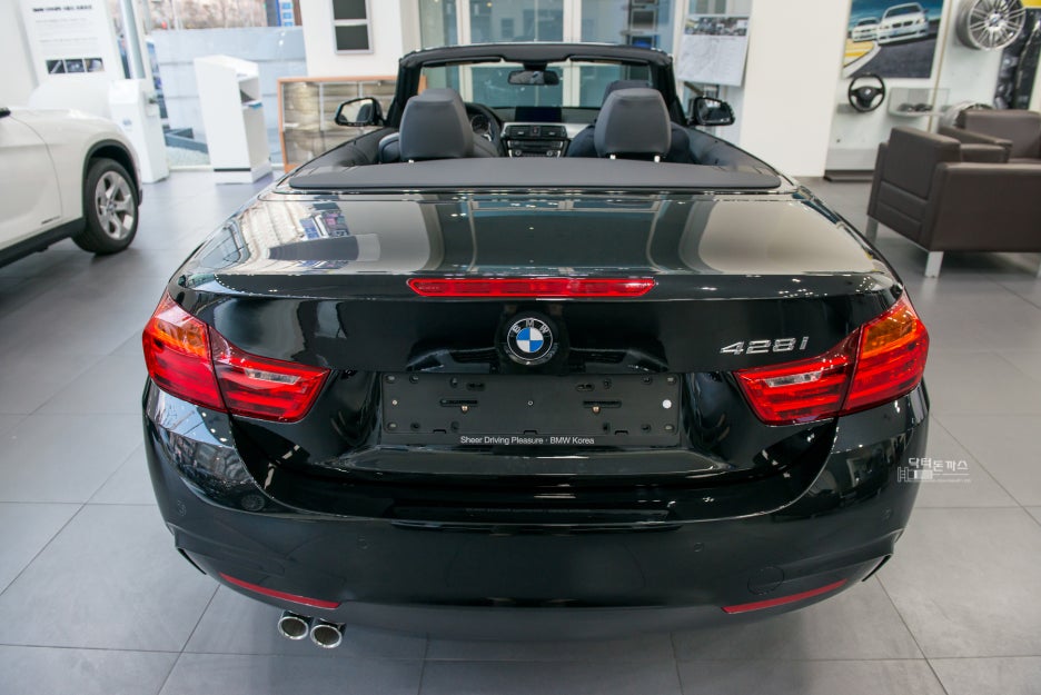 [신차소식] BMW 428i 컨버터블 (4시리즈 컨버터블 가격 그리고 옵션) 관련 이미지 10