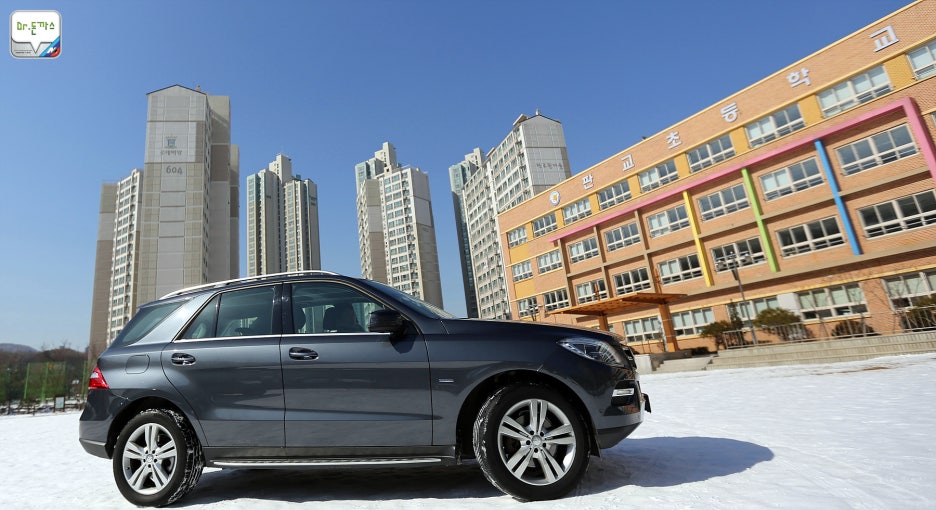 [시승기] 벤츠 ML350 시승기. 겉과 속이 다른 수입 SUV. 관련 이미지 38