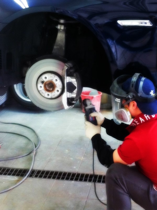 BMW f10 535d 브레이크 캘리퍼 도색! [에보루스터 방문후기] + 리퀴몰리 연료 첨가제 디젤용 연료 세척제 (Motor system reiniger) 관련 이미지 8