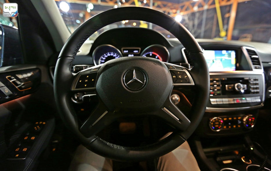 [시승기] 벤츠 ML350 시승기. 겉과 속이 다른 수입 SUV. 관련 이미지 32