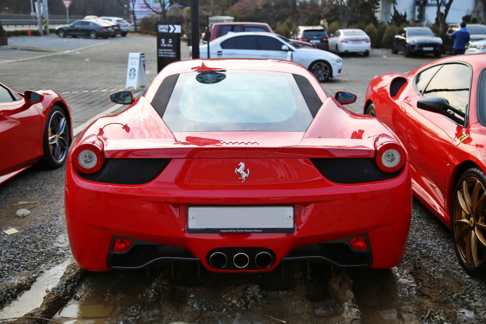 페라리 삼대가 한자리에- F430 스쿠데리아, 458 이탈리아, 488 스파이더 드라이브 관련 이미지 24