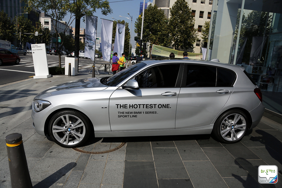 [비교시승기] BMW 뉴 1시리즈 해치백 vs 폭스바겐 골프 관련 이미지 43