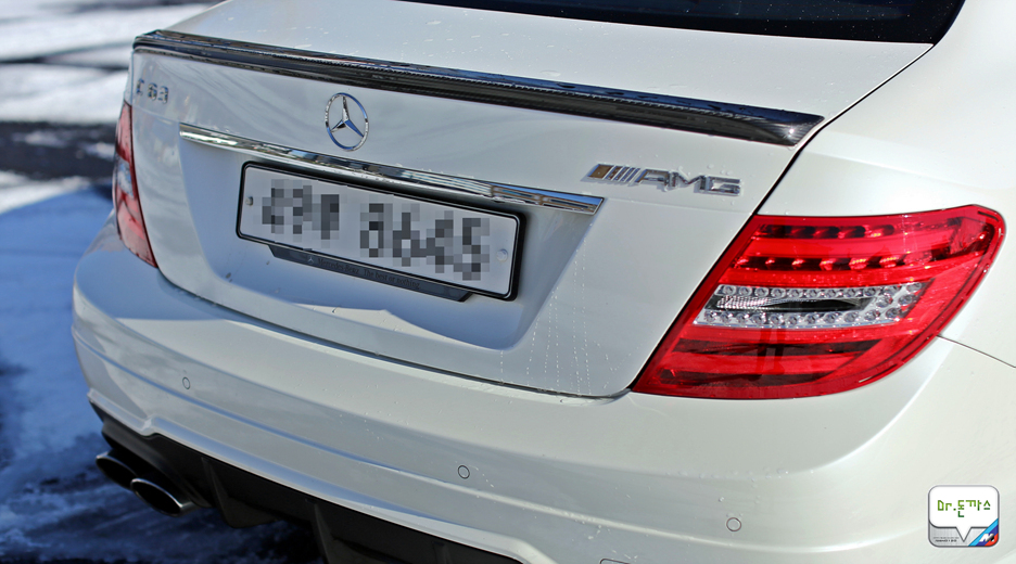 [시승기] c63 amg 쿠페 퍼포먼스 패키지 시승기 + 닥터돈까스와 오사모디(BMW 535d)가 드리는 새해인사 관련 이미지 12