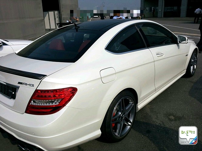 [커밍순] C63 amg 시승기 + C63 amg 쿠페 in 벤츠 PDI (마포맛집 진미식당 + 간장게장) 관련 이미지 24