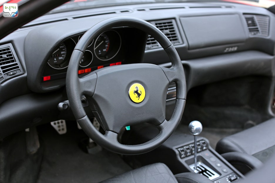 [페라리 F355 GTS] 세월이 가도 멋진 스포츠카 페라리 F355를 소개합니다. 관련 이미지 40