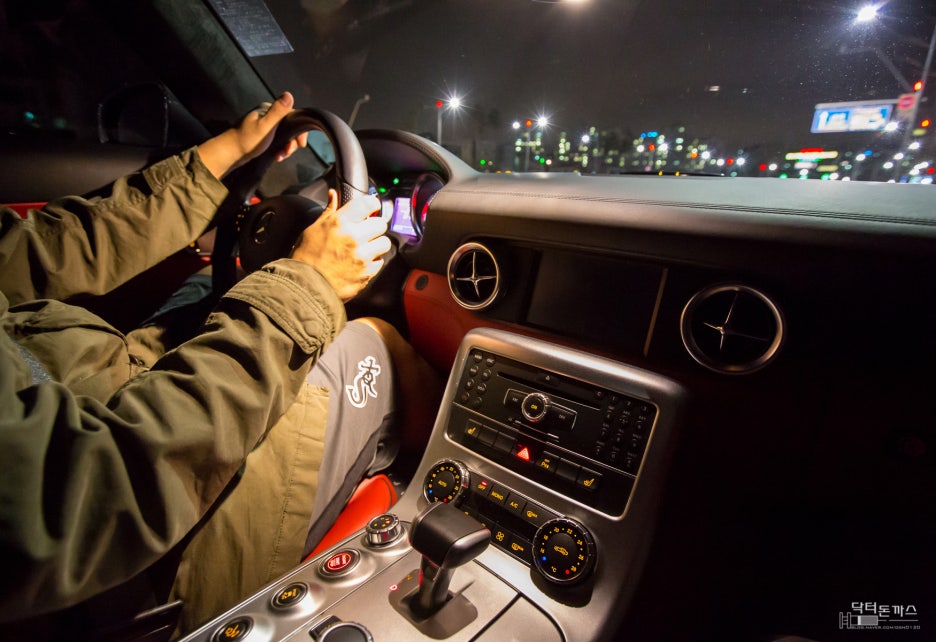 조금 특별한 벤츠 SLS 63 AMG 시승기. 관련 이미지 27