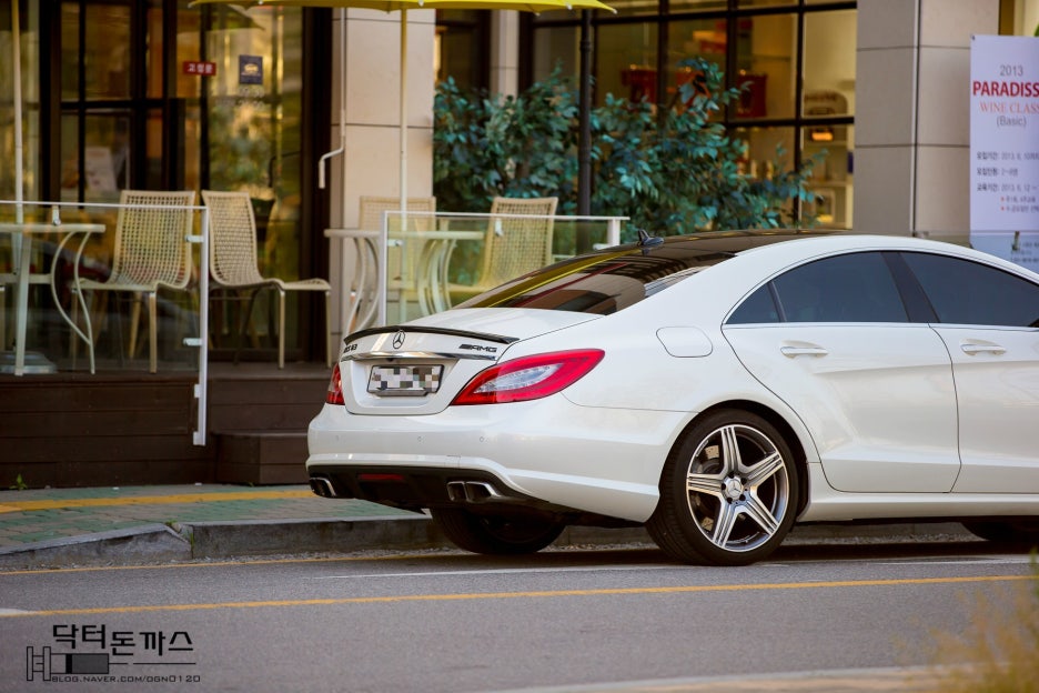 벤츠 CLS 63 AMG 시승기. 이쁘고 배기음 좋은 KTX. 관련 이미지 10