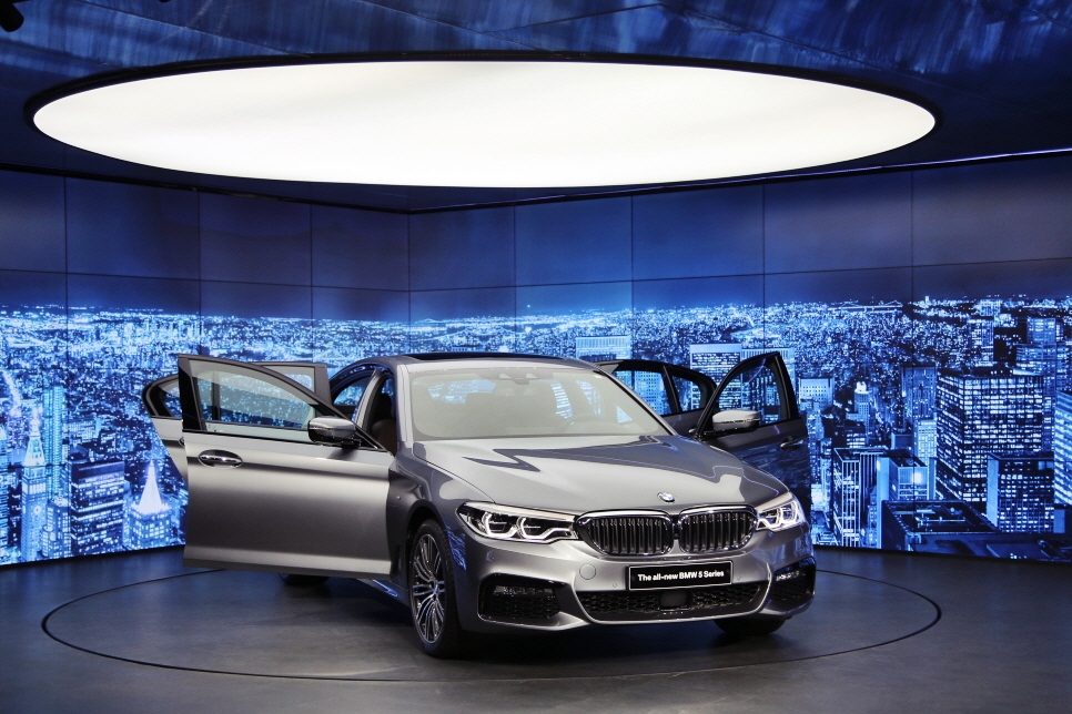 BMW 5시리즈 풀체인지 런칭& 시승기 관련 이미지 11