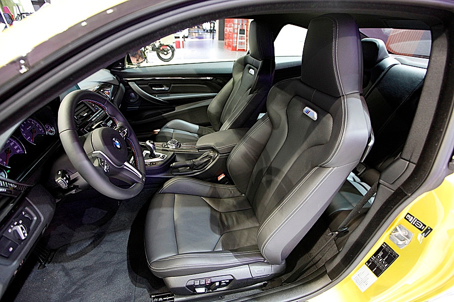 (실시간) 신형 BMW M3 그리고 BMW M4 국내 상륙. 관련 이미지 33