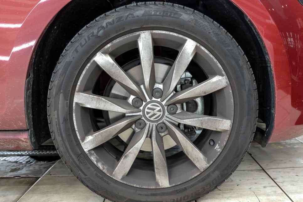폭스바겐 골프 1.4 TSI 유리막코팅 6개월간 숙성시킨 사연 관련 이미지 7