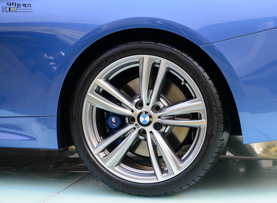 BMW 4시리즈 쿠페 디자인,사양 그리고 옵션 (BMW 428i M 스포츠 패키지+420d+M4) 관련 이미지 11