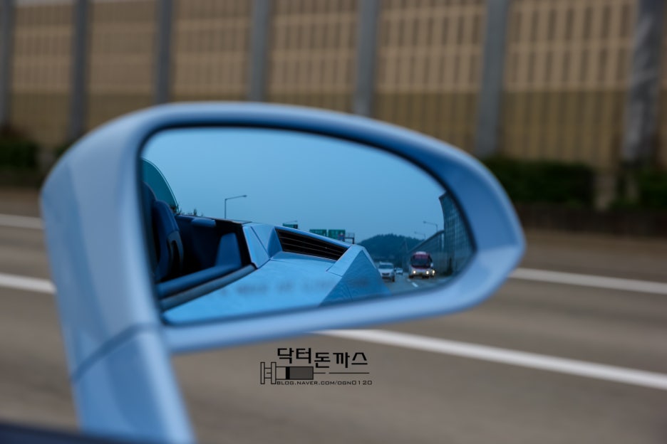 람보르기니 시승기. 람보르기니 가야르도 스파이더 시승기. 황소와의 투우시합. 관련 이미지 53