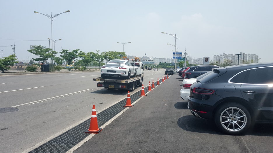 길고 길었던 포르쉐 911 GT3 출고날 관련 이미지 3