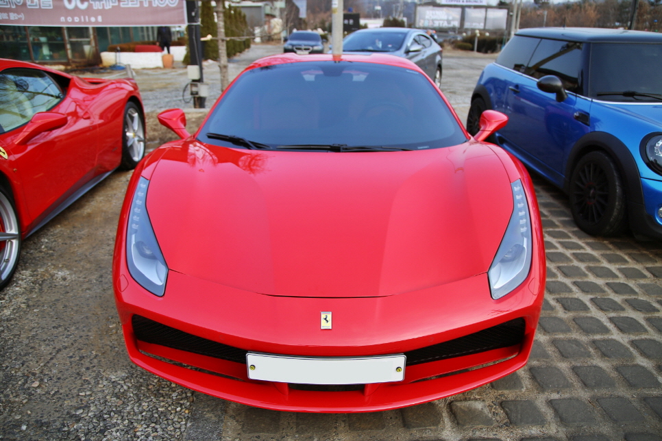 페라리 삼대가 한자리에- F430 스쿠데리아, 458 이탈리아, 488 스파이더 드라이브 관련 이미지 29