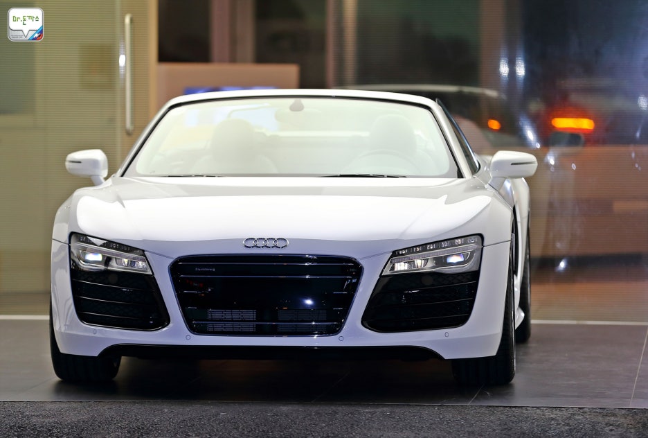 뉴 아우디 R8 V10 스파이더 출고 이야기 관련 이미지 6