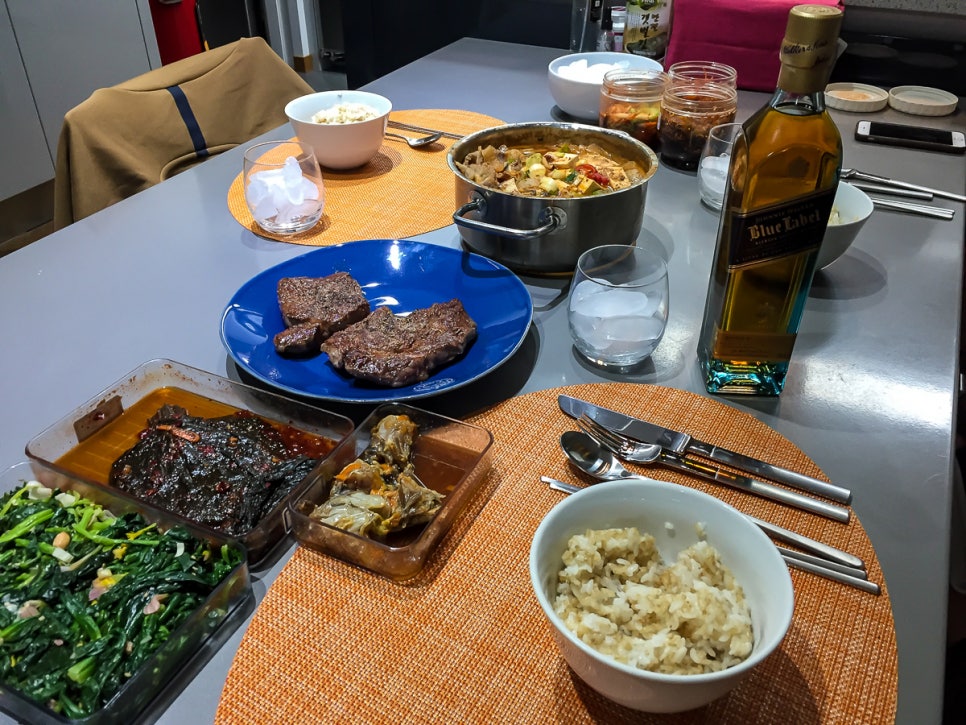 닥터돈까스 일상정리 포스팅- 새로운 식구 예고편 관련 이미지 19