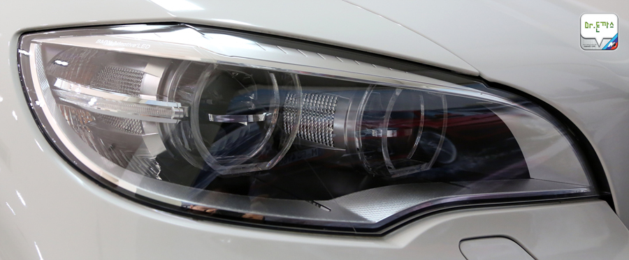 [X6 M50d] 국내에 상륙한 BMW 디젤의 끝판왕을 우연히 만나다! (M550d+X5 M50d+X6 M50d = M performance) 관련 이미지 31