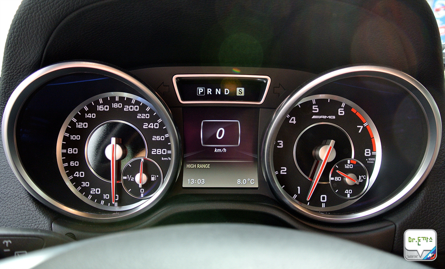 [시승기]벤츠 G63 AMG "남자의 남자에 의한 남자를 위한 자동차  벤츠 G클래스" 관련 이미지 24