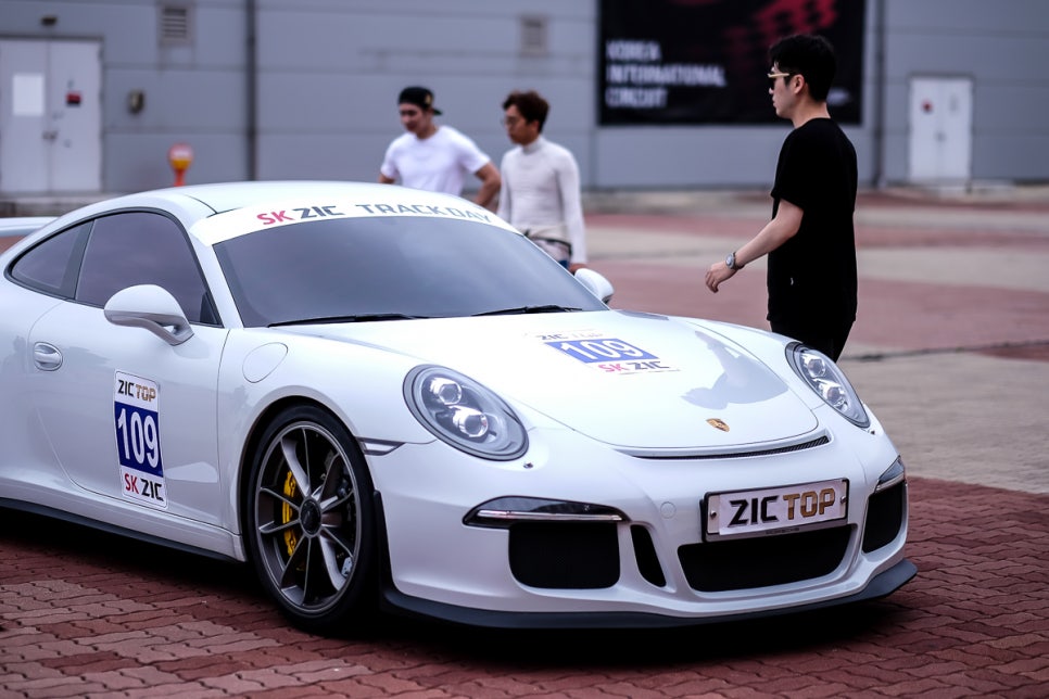 포르쉐 911 GT3로 참여한 SK지크 트랙데이 관련 이미지 23