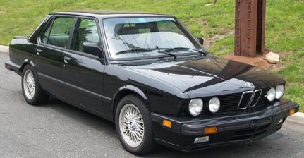 BMW M5 시승기. 괴물세단의 과거 그리고 현재(E39 M5,E60 M5,F10 M5). 관련 이미지 4