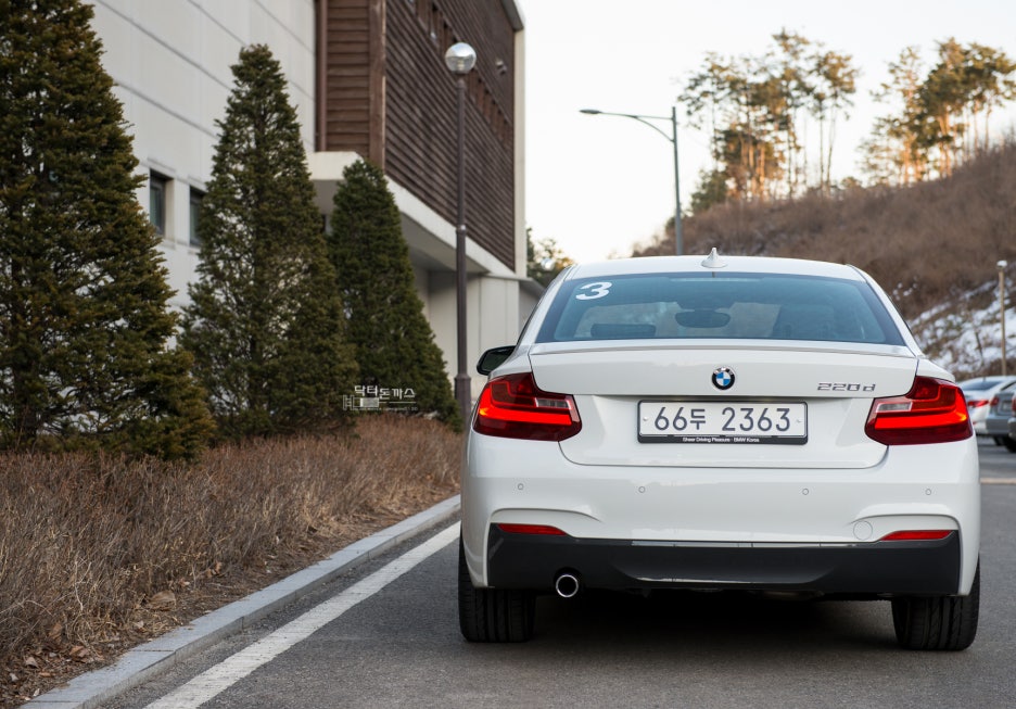 BMW 2시리즈 운전의 즐거움이란? BMW 220d M 쿠페 시승기 관련 이미지 9