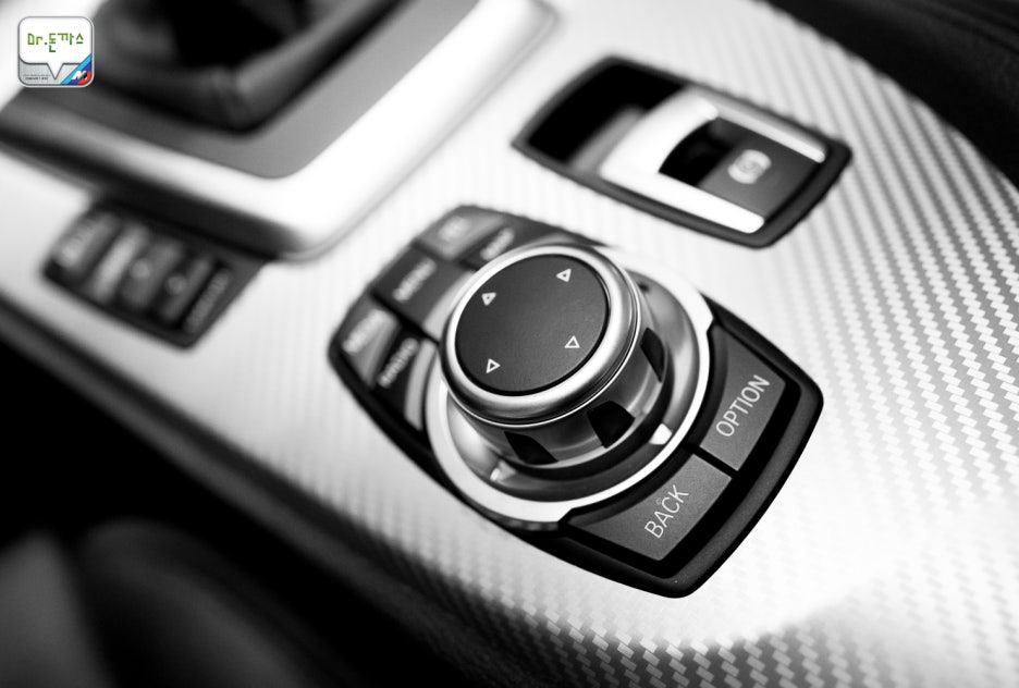 BMW z4 35is 시승기 - 엉덩이 춤을 추며 타는 로드스터의 매력. 관련 이미지 23