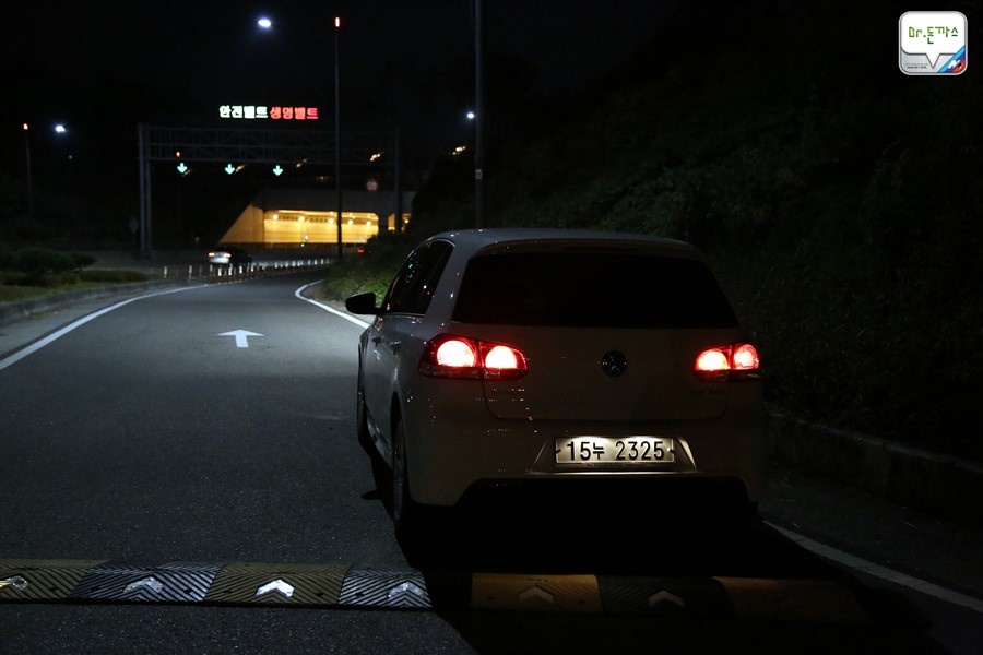 [비교시승기] BMW 뉴 1시리즈 해치백 vs 폭스바겐 골프 관련 이미지 68