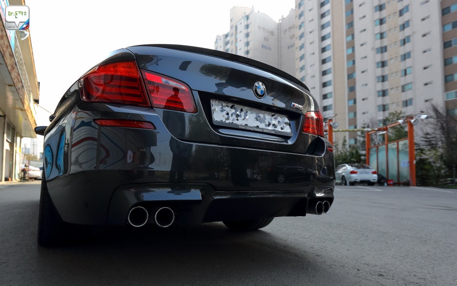 BMW M5 시승기. 괴물세단의 과거 그리고 현재(E39 M5,E60 M5,F10 M5). 관련 이미지 70