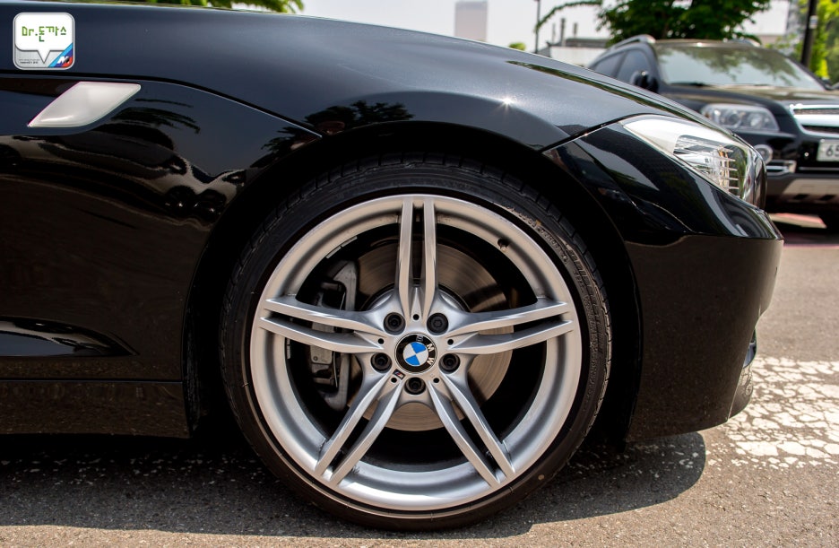 BMW z4 35is 시승기 - 엉덩이 춤을 추며 타는 로드스터의 매력. 관련 이미지 47