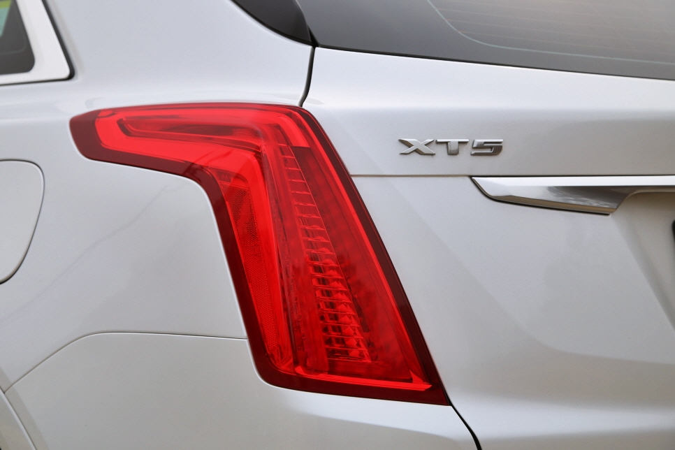 패밀리 SUV - 캐딜락 XT5 시승기 관련 이미지 1