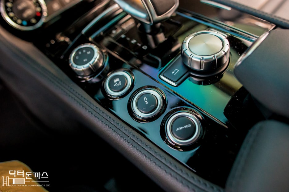 벤츠 CLS 63 AMG 시승기. 이쁘고 배기음 좋은 KTX. 관련 이미지 23
