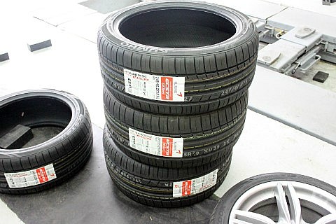 BMW f10 535d 타이어 바꾸다! 금호타이어 ECSTA LE Sport (엘이스포츠+225-40-19 // 275-35-19) 관련 이미지 10