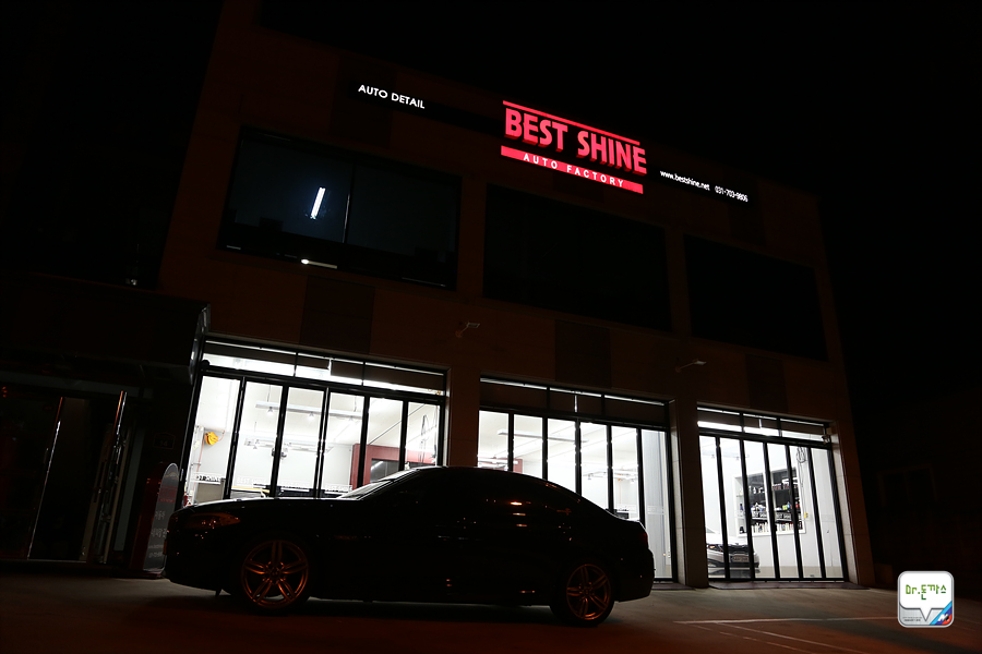 BMW F10 535d 치료하기! 광택작업 후기! (베스트샤인 오토팩토리 + 차량 흠집 제거+주차장테러 범인검거!+ 동판교까페+오시정) 관련 이미지 4