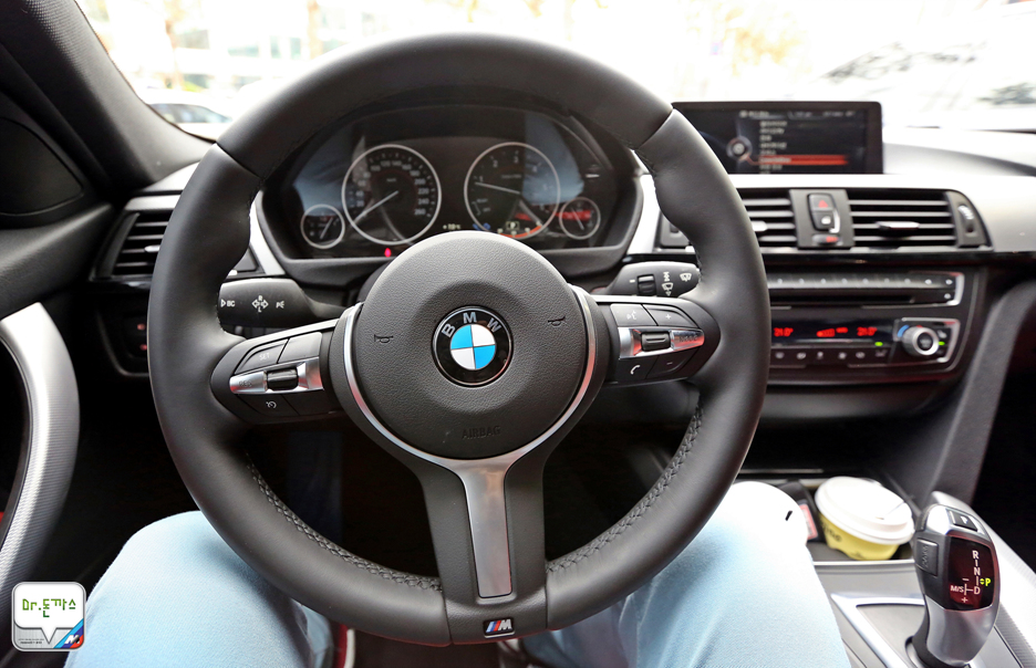[시승기] bmw 320d 투어링 M 스포츠 패키지! 세단과 비교해서 합리적이지만 아직은 낯선 왜건! 관련 이미지 16