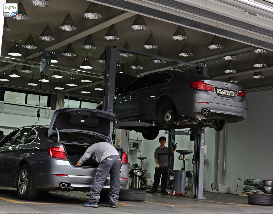 [BMW 역삼 패스트레인 BSI] BMW 535d 오일교환+에어필터교환+연료필터교환+마이크로필터교환+와이퍼교환+워셔액보충 관련 이미지 3