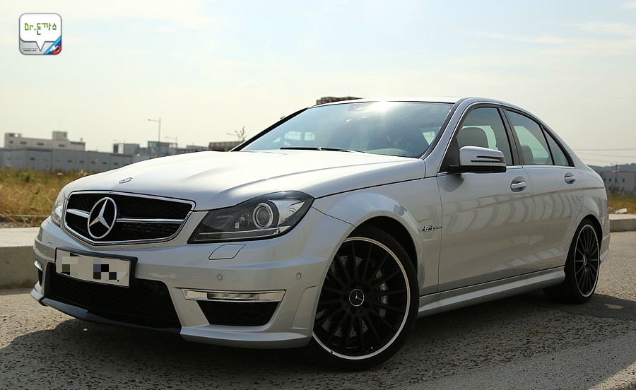 [시승기] c63 amg 쿠페 퍼포먼스 패키지 시승기 + 닥터돈까스와 오사모디(BMW 535d)가 드리는 새해인사 관련 이미지 13