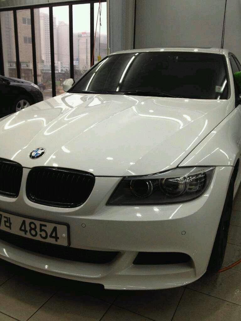 샷디 광택 내다 !!!! (BMW 320d 블랙엔화이트 + 베스트샤인 + 듀폰하이퍼코트 유리막) 관련 이미지 1